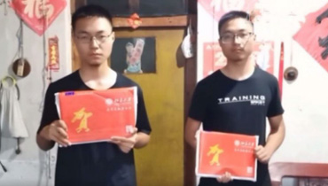 雙職工雙胞胎兒子雙雙考入北京大學